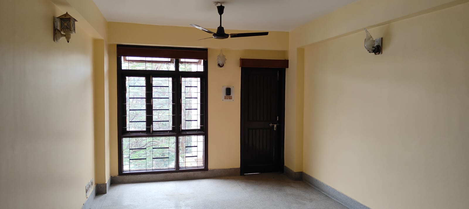 Semi Furnished 3bhk in Ratnagiri Rd, Bamunimaidan, Guwahati, Assam 781021, India for Rent